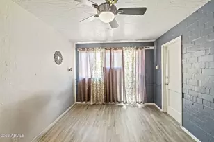 334 W Lewis Ave, Phoenix, AZ 85003 - Photo 23