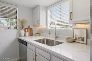 850 S River Dr, Tempe, AZ 85281 - Photo 5