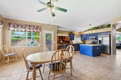 3801 E San Remo Avenue, Gilbert, AZ 85234 - Photo 17