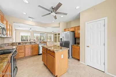 15126 W Alegria Court, Surprise, AZ 85374 - Photo 9