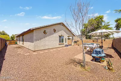 25399 W Heathermoor Drive, Buckeye, AZ 85326 - Photo 33