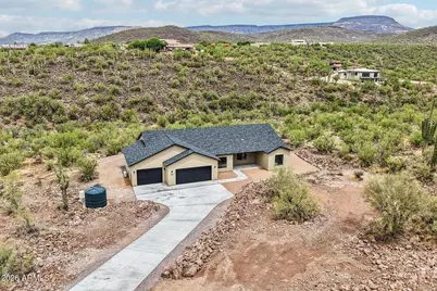 2246 E Manana Road, New River, AZ 85087 - Photo 1