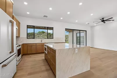 2246 E Manana Road, New River, AZ 85087 - Photo 11
