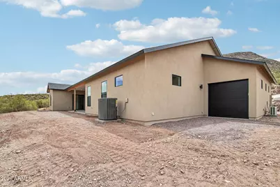2246 E Manana Road, New River, AZ 85087 - Photo 37