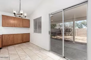 2014 N 84th Ln, Phoenix, AZ 85037 - Photo 7