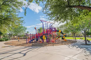 1075 E Parkview Ct, Gilbert, AZ 85295 - Photo 31