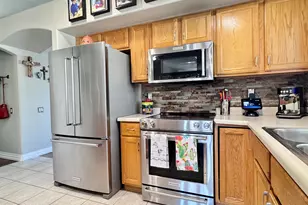 2271 E Ross Ave, Phoenix, AZ 85024 - Photo 7