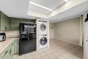 10100 N 89th Ave, Peoria, AZ 85345 - Photo 15