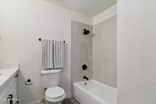 3020 W Hartford Dr, Phoenix, AZ 85053 - Photo 13