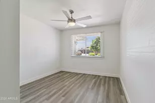 3020 W Hartford Dr, Phoenix, AZ 85053 - Photo 9