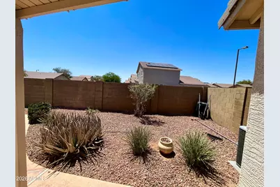 22581 W Papago Street, Buckeye, AZ 85326 - Photo 5