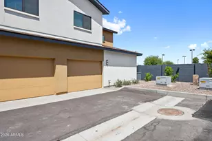 2339 E McArthur Dr, Tempe, AZ 85288 - Photo 17