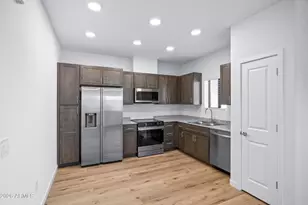 2339 E McArthur Dr, Tempe, AZ 85288 - Photo 5