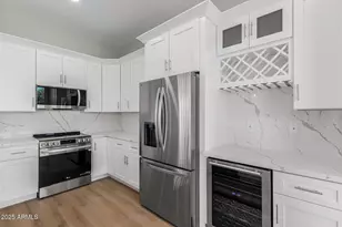 13711 W Tara Ln, Surprise, AZ 85374 - Photo 9