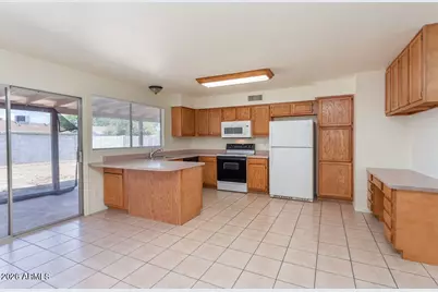 1520 W Marlboro Drive, Chandler, AZ 85224 - Photo 7