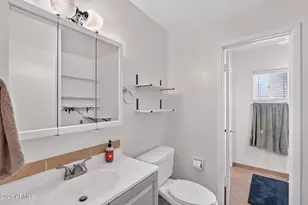 2029 W Sunnyside Ave, Phoenix, AZ 85029 - Photo 13