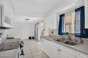 2029 W Sunnyside Ave, Phoenix, AZ 85029 - Photo 17
