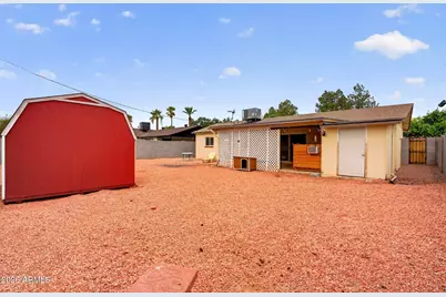 2029 W Sunnyside Avenue, Phoenix, AZ 85029 - Photo 33
