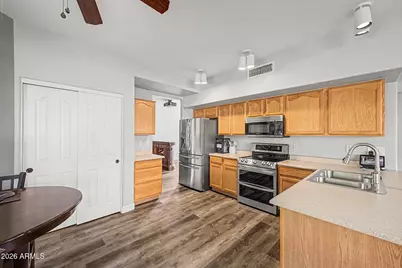671 W Fremont Drive, Tempe, AZ 85282 - Photo 9