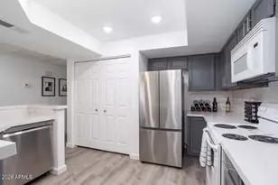 1331 W Baseline Rd, Mesa, AZ 85202 - Photo 11