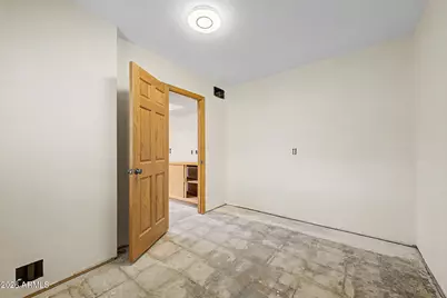 2071 E Cairo Drive, Tempe, AZ 85282 - Photo 25