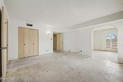2071 E Cairo Drive, Tempe, AZ 85282 - Photo 15