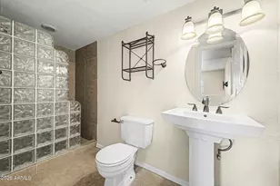 533 W Guadalupe Rd, Mesa, AZ 85210 - Photo 19