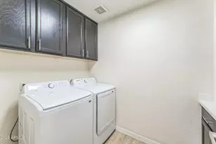 1111 W Washington Ave, Gilbert, AZ 85233 - Photo 21