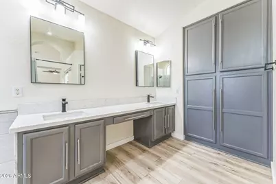 1111 W Washington Avenue, Gilbert, AZ 85233 - Photo 25