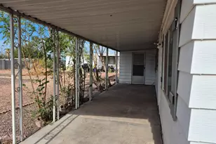 303 E South Mountain Ave, Phoenix, AZ 85042 - Photo 9