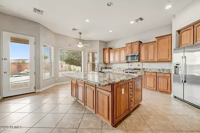 5220 N 180th Lane, Litchfield Park, AZ 85340 - Photo 15