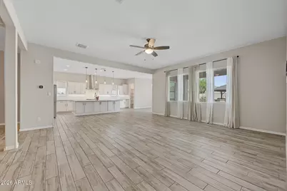18234 W Pasadena Avenue, Litchfield Park, AZ 85340 - Photo 11