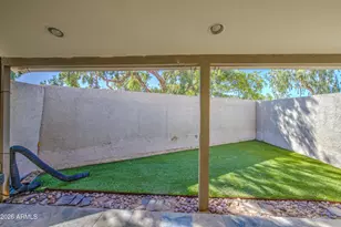 1530 S River Dr, Tempe, AZ 85281 - Photo 29