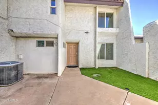 1530 S River Dr, Tempe, AZ 85281 - Photo 31