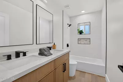 4221 E Mulberry Drive, Phoenix, AZ 85018 - Photo 25