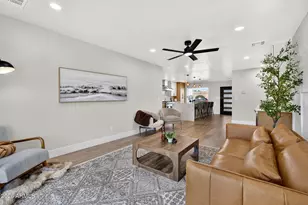4221 E Mulberry Dr, Phoenix, AZ 85018 - Photo 13
