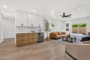4221 E Mulberry Dr, Phoenix, AZ 85018 - Photo 11