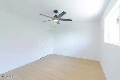 8435 S 16th Place, Phoenix, AZ 85042 - Photo 37