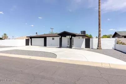 8435 S 16th Place, Phoenix, AZ 85042 - Photo 3