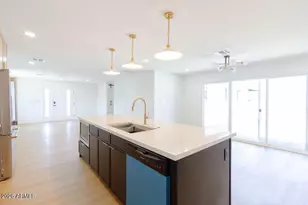 8435 S 16th Pl, Phoenix, AZ 85042 - Photo 27