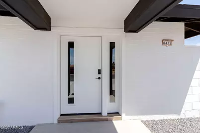 8435 S 16th Place, Phoenix, AZ 85042 - Photo 9