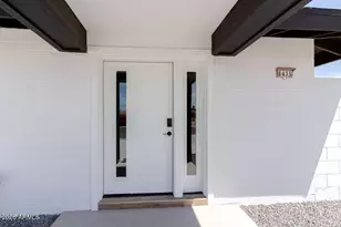 8435 S 16th Pl, Phoenix, AZ 85042 - Photo 9