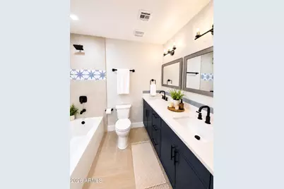 2934 W Hartford Drive, Phoenix, AZ 85053 - Photo 19