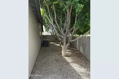 6352 W Briles Road, Phoenix, AZ 85083 - Photo 7