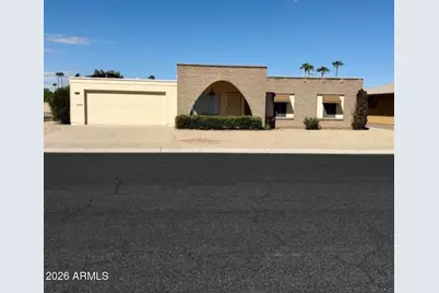 14202 N Lakeforest Drive, Sun City, AZ 85351 - Photo 1