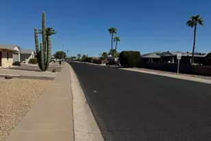14202 N Lakeforest Dr, Sun City, AZ 85351 - Photo 25