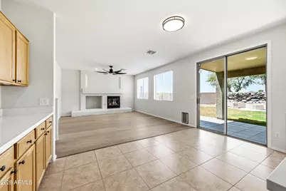21650 N 94th Lane, Peoria, AZ 85382 - Photo 19
