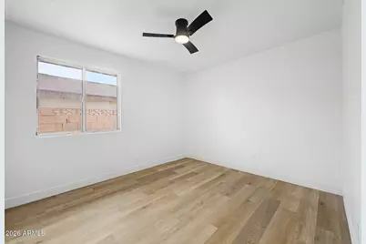 5207 N 39th Drive, Phoenix, AZ 85019 - Photo 23