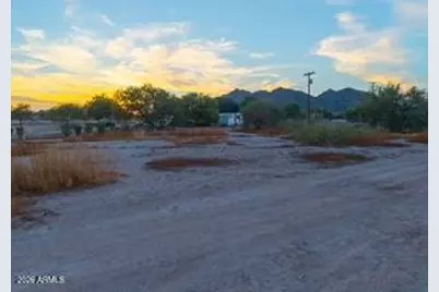 51397 W Julie Lane #201, Maricopa, AZ 85139 - Photo 17