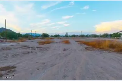 51397 W Julie Lane #201, Maricopa, AZ 85139 - Photo 13